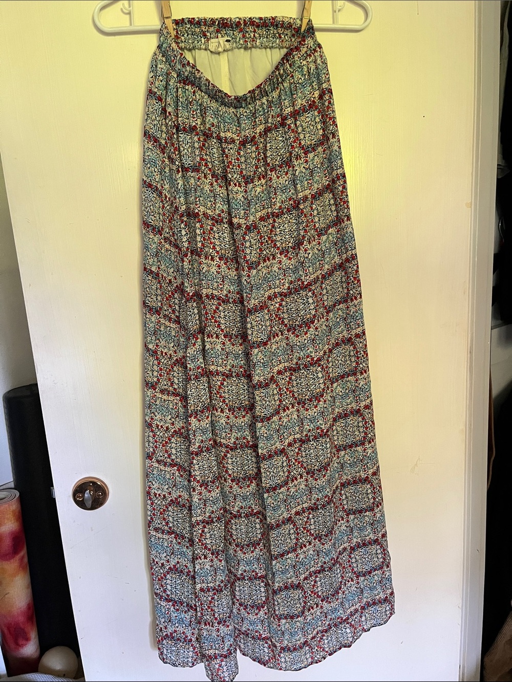 La Hearts Floral Print Maxi Skirt in Teal, Red & Cream